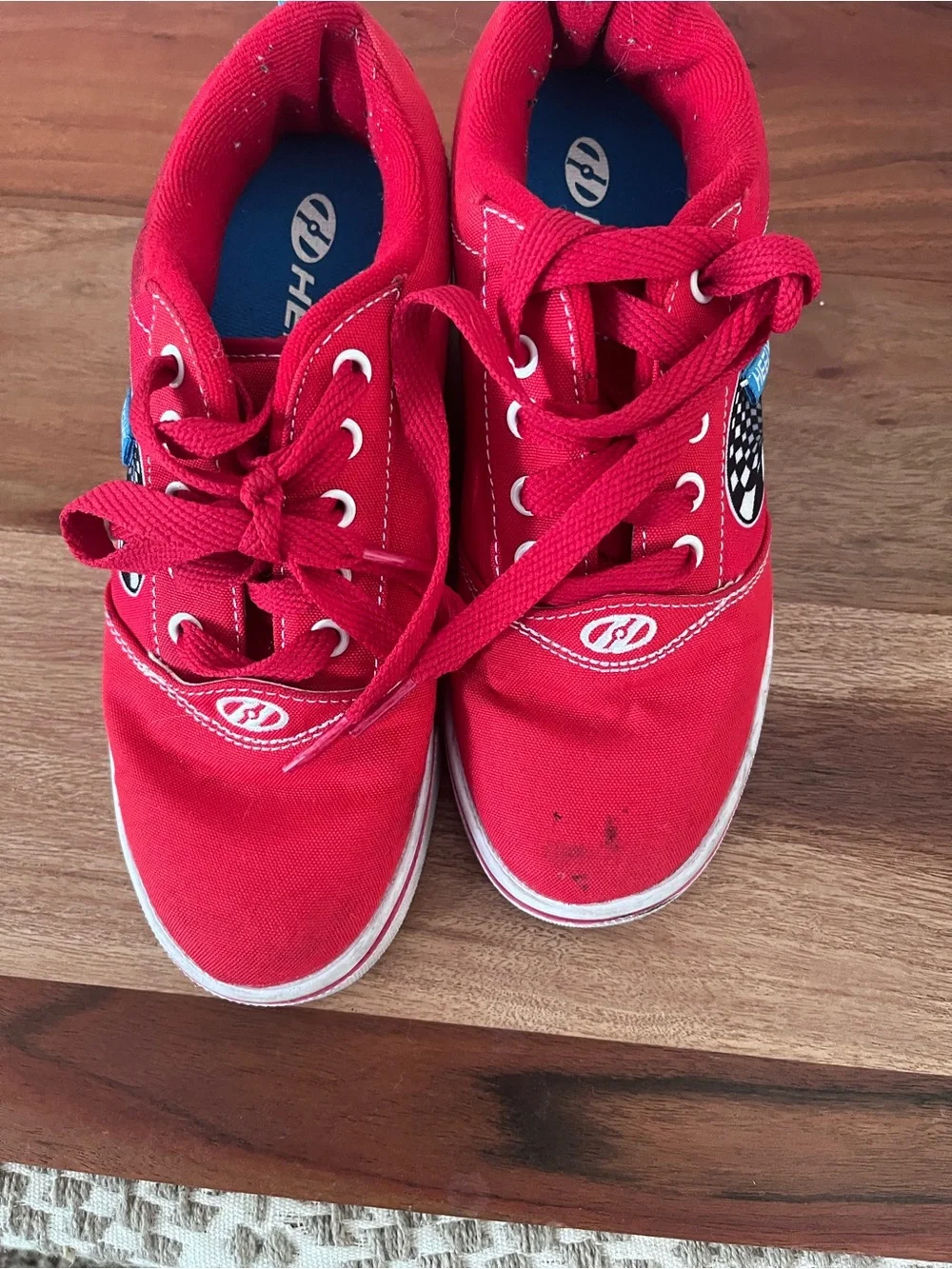 Heelys Kids Red Canvas Skate‎ Shoes Sneakers Youth Size 3 Wheels Included